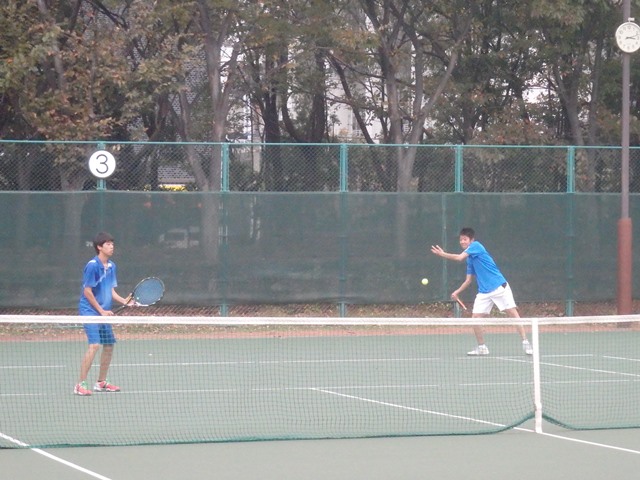 http://www.ariake.kaetsu.ac.jp/club/tennis/PB090007.JPG
