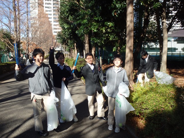 http://www.ariake.kaetsu.ac.jp/club/tennis/PC170047.JPG