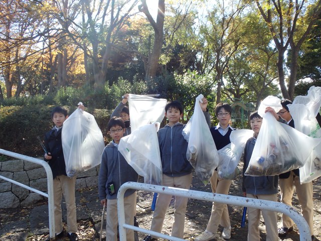 http://www.ariake.kaetsu.ac.jp/club/tennis/PC170069.JPG
