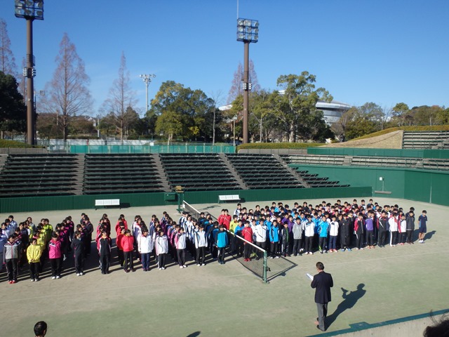 http://www.ariake.kaetsu.ac.jp/club/tennis/PC260021.JPG