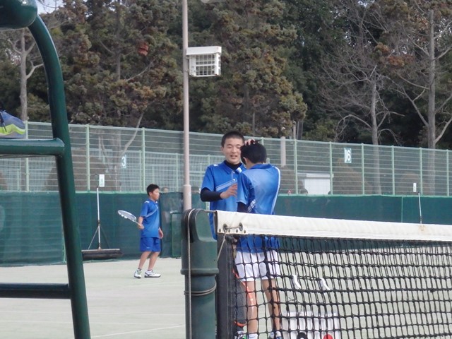 http://www.ariake.kaetsu.ac.jp/club/tennis/PC260029.JPG