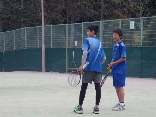 http://www.ariake.kaetsu.ac.jp/club/tennis/PC260035.JPG