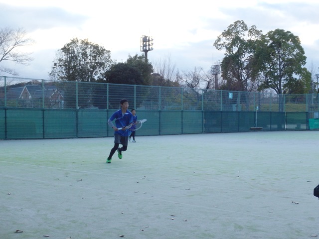 http://www.ariake.kaetsu.ac.jp/club/tennis/PC260050.JPG