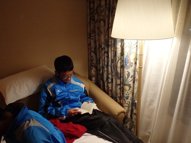 http://www.ariake.kaetsu.ac.jp/club/tennis/PC270085.JPG