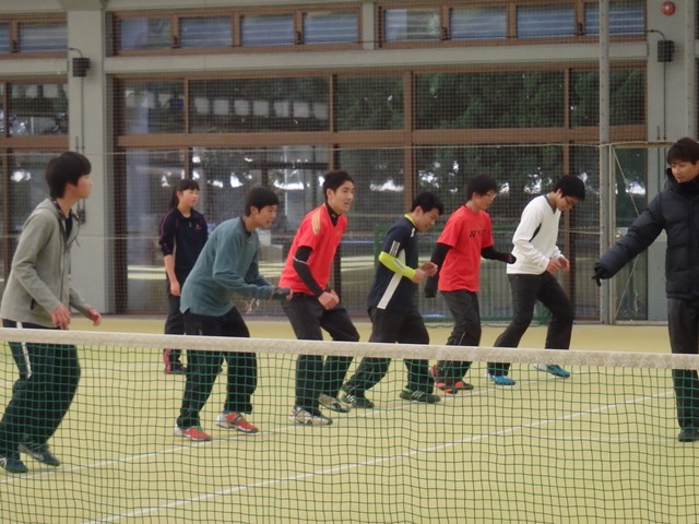 http://www.ariake.kaetsu.ac.jp/club/tennis/PC300154.JPG